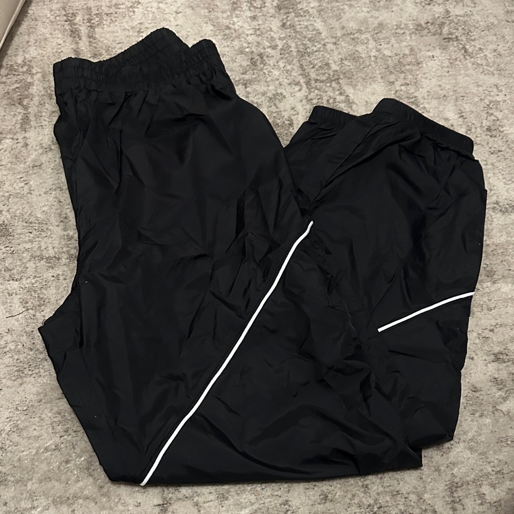 Bozzolo Winbreaker Joggers Track Pants with White Stripe